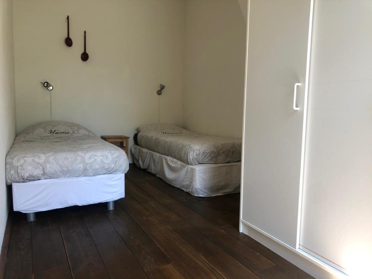Appartementen Verhuur De Trijehoek Stiens ภายนอก รูปภาพ