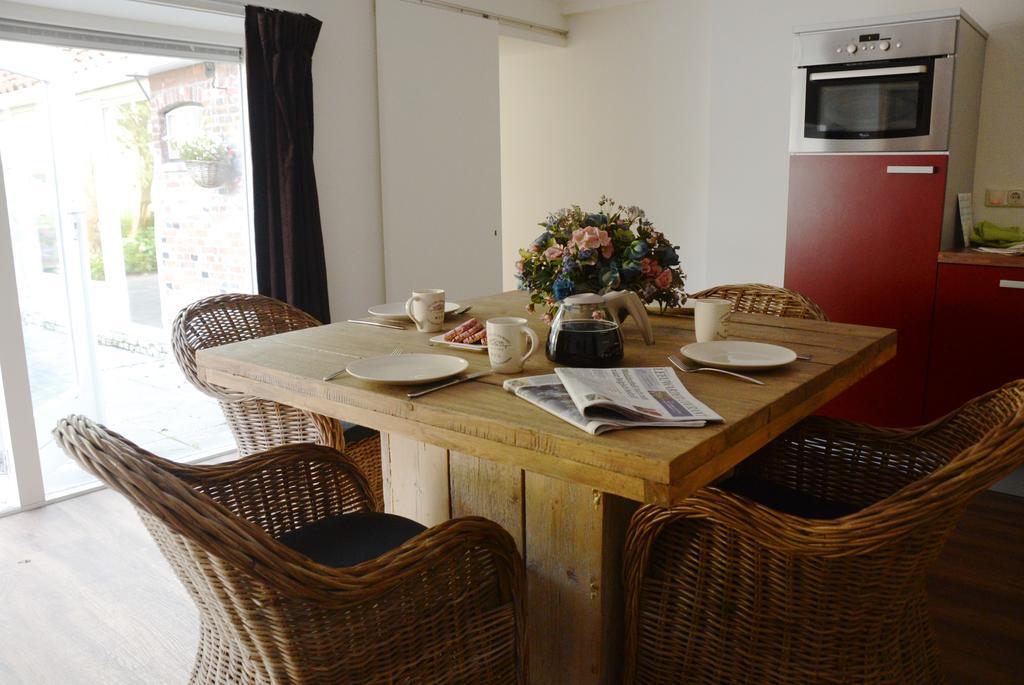 Appartementen Verhuur De Trijehoek Stiens ภายนอก รูปภาพ